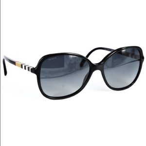 BURBERRY AUTHENTIC sunglasses 🕶